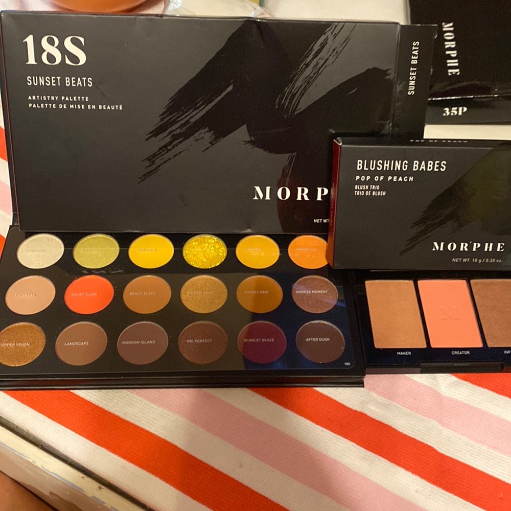 NIB Morphe 18S Sunset Beats with Blushing Babes pop of peach blush